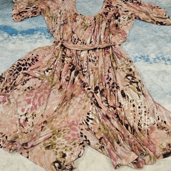 Latched Mama Printed Momper Romper Nursing Breastfeeding Standard 6-18 Tie Waist - Picture 3 of 6